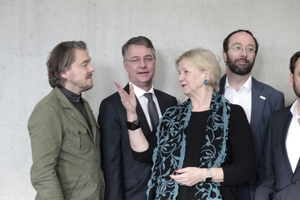 Kuratoren (auch Generalkommissare genannt) mit Staatssekretär Gunther Adler (2. v. l.): Lars Krückeberg, Marianne Birthler, Wolfram Putz und Thomas Willemeit 